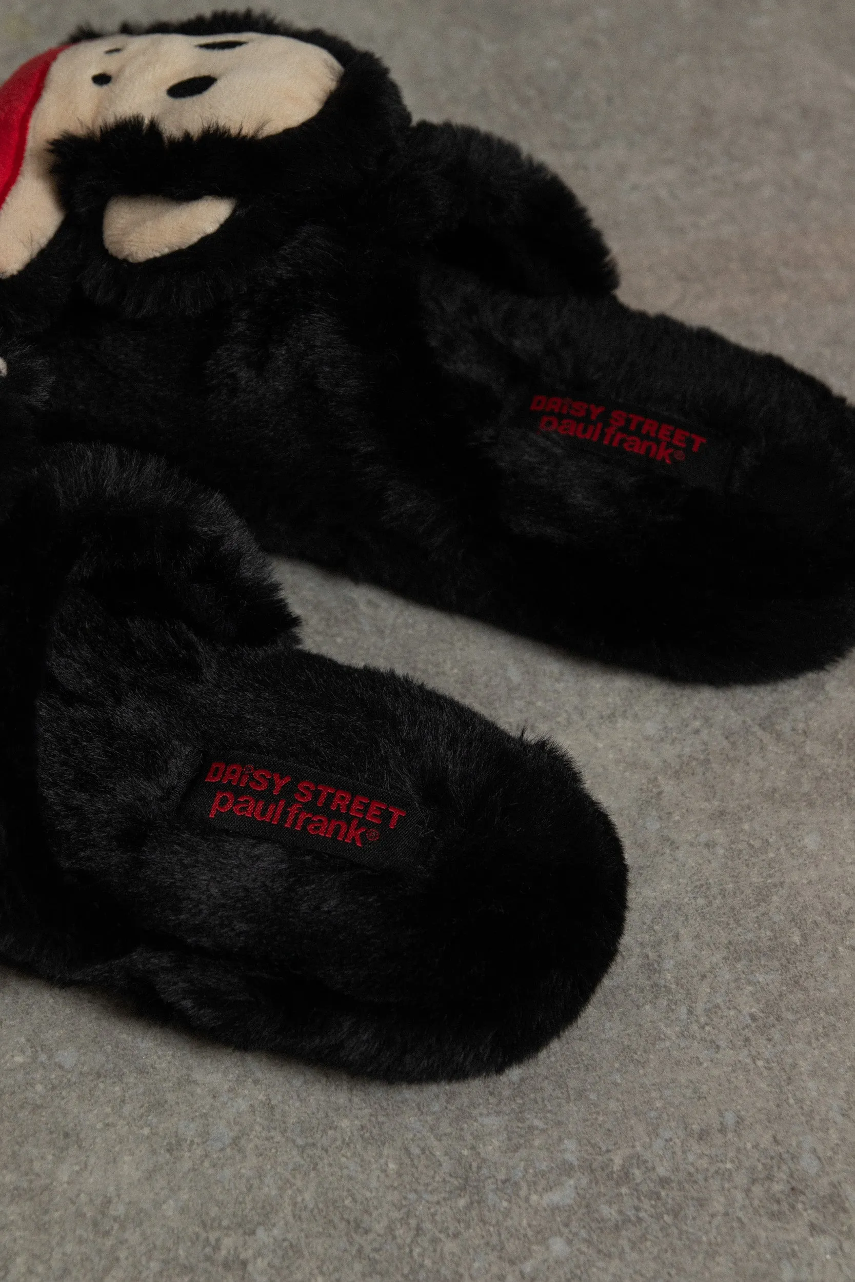 Daisy Street x Paul Frank – Black Fluffy Slippers with 3D Julius Head