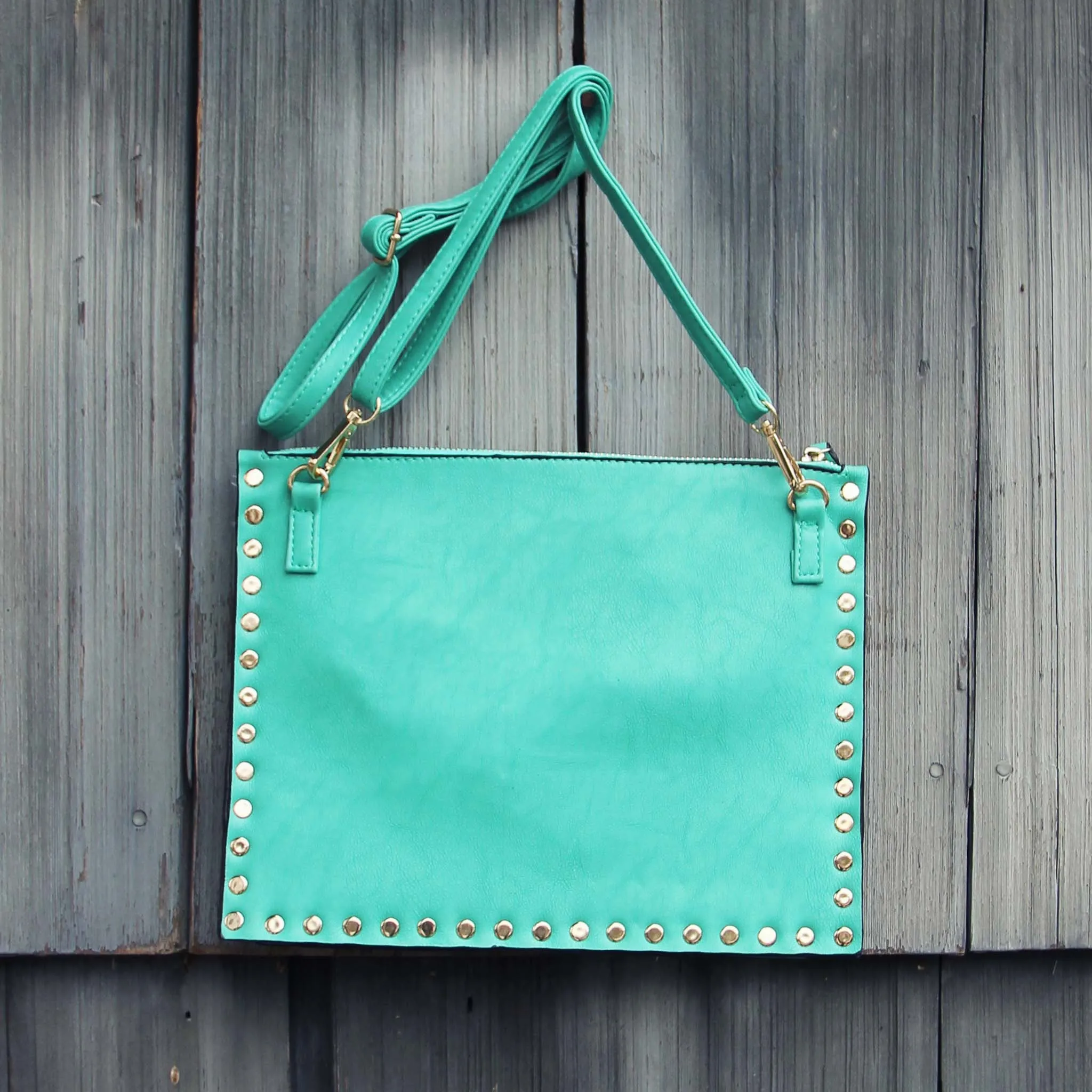 Shooting Arrow Cross Body Bag in Mist